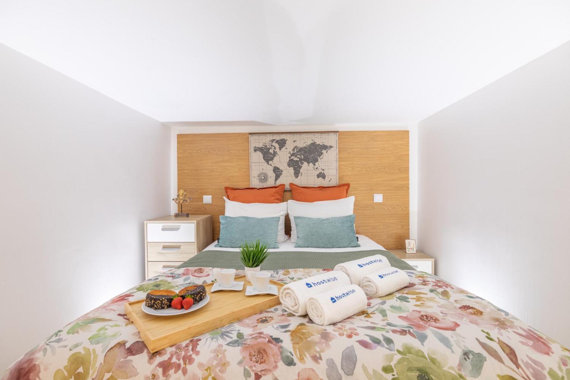 Deluxe Spacious Flats W Mezzanine By Host Wise Daire Porto Dış mekan fotoğraf