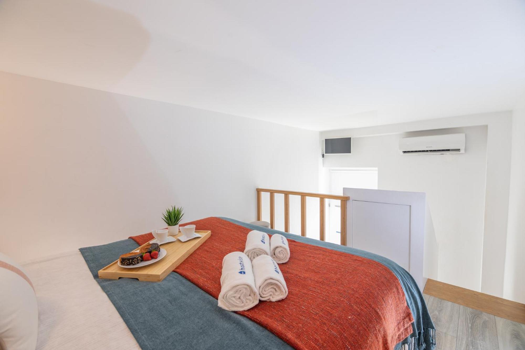Deluxe Spacious Flats W Mezzanine By Host Wise Daire Porto Oda fotoğraf