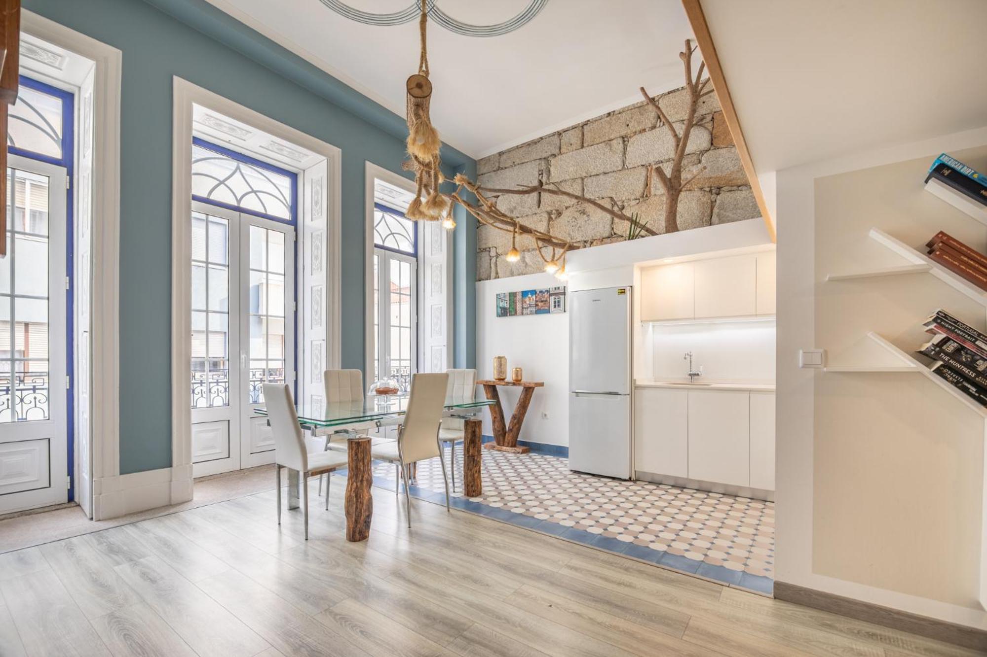 Deluxe Spacious Flats W Mezzanine By Host Wise Daire Porto Oda fotoğraf