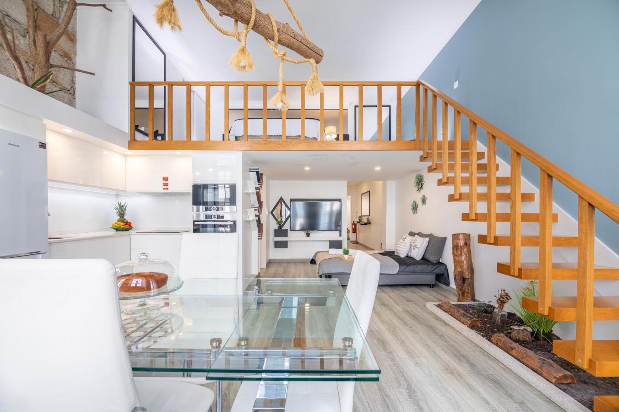 Deluxe Spacious Flats W Mezzanine By Host Wise Daire Porto Oda fotoğraf